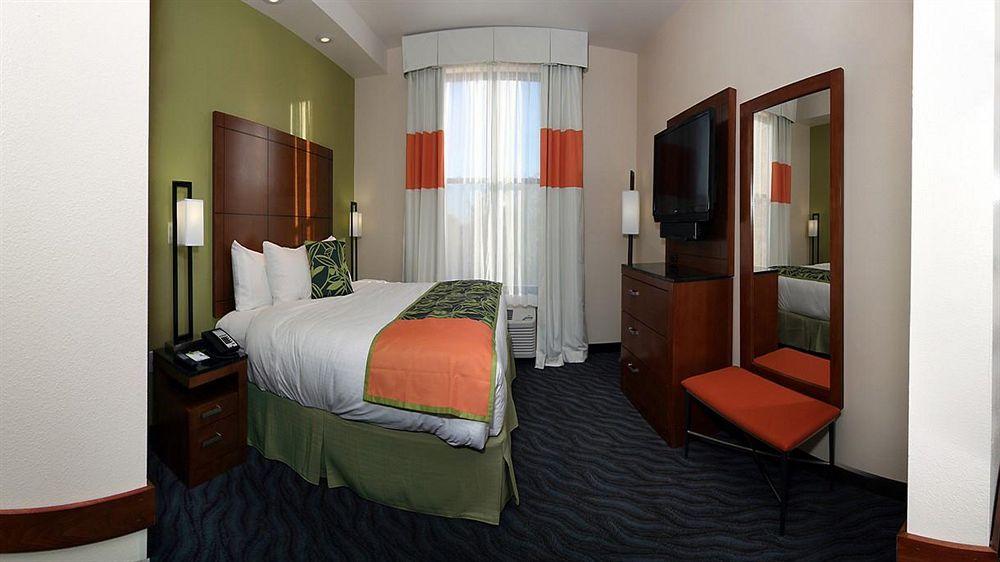 Fairfield & By Marriott 3* Alamogordo