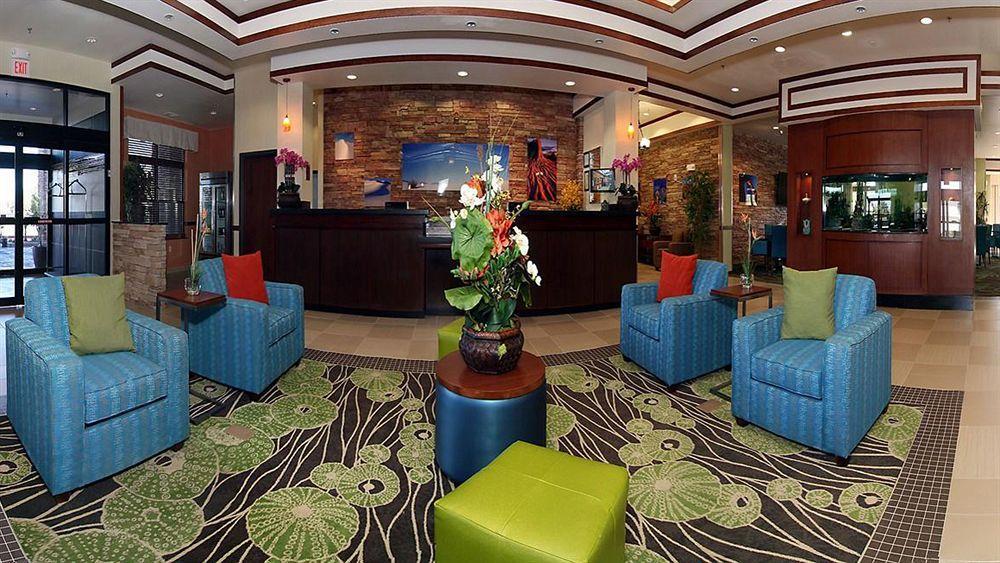 Fairfield & By Marriott 3*