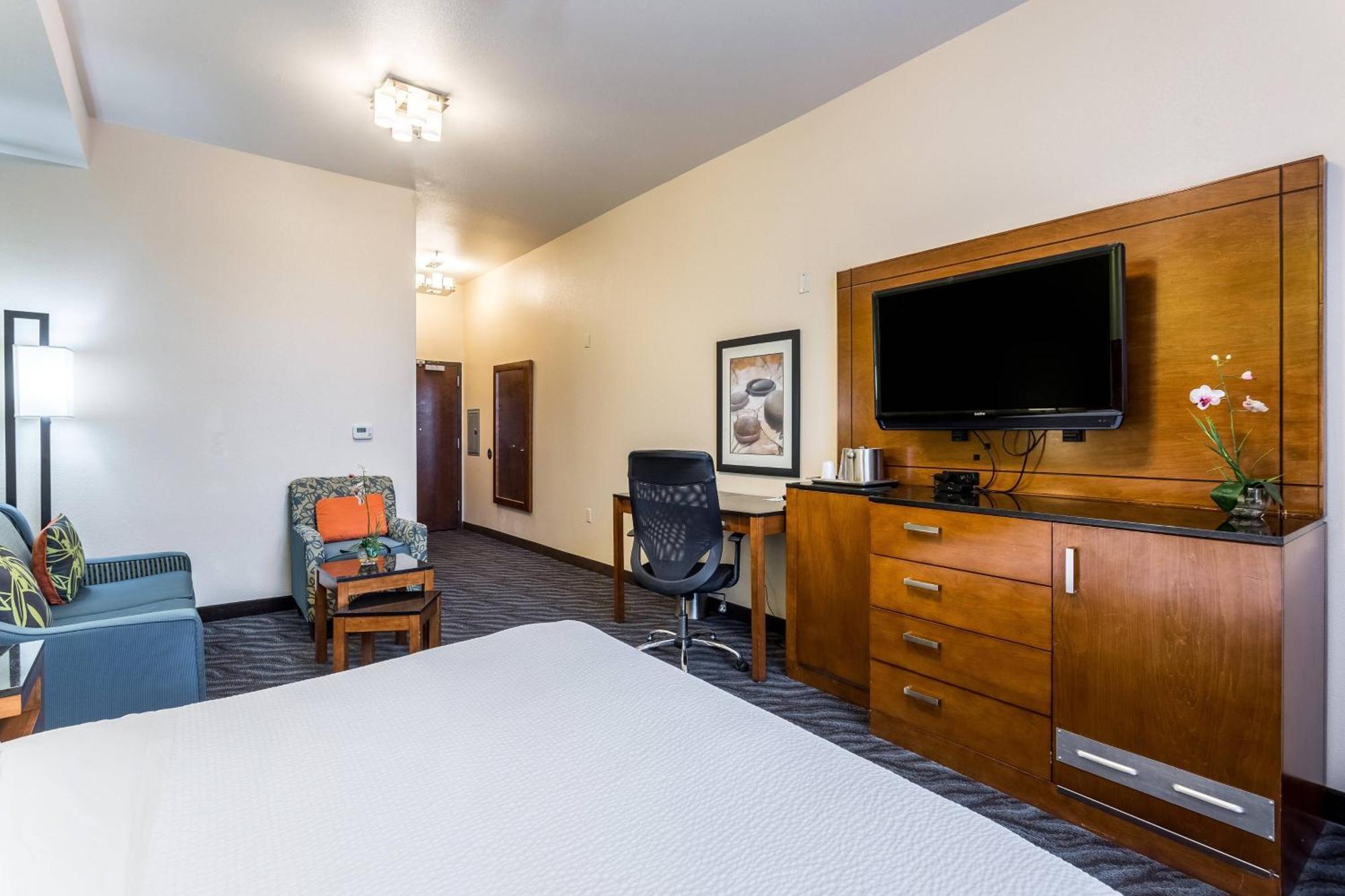 Hotel Fairfield & By Marriott